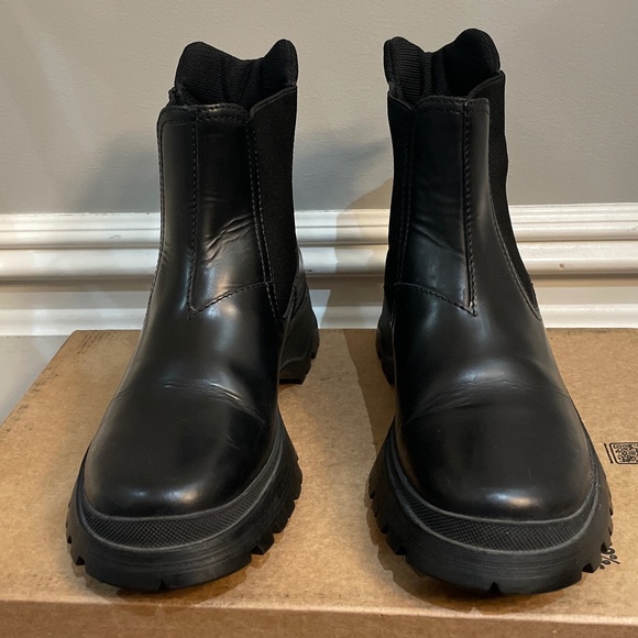 Prada Monolith Brushed Leather Chelsea Boots - Picture 1 of 6